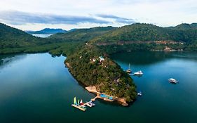 Marina Del Sol Resort & Yacht Club